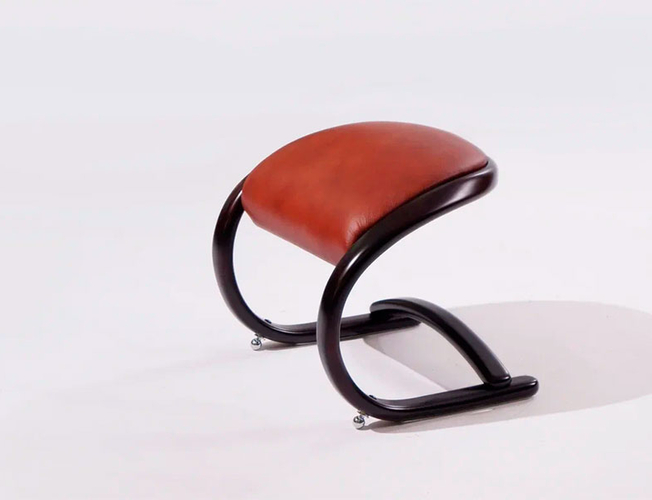 Пуфик Априори