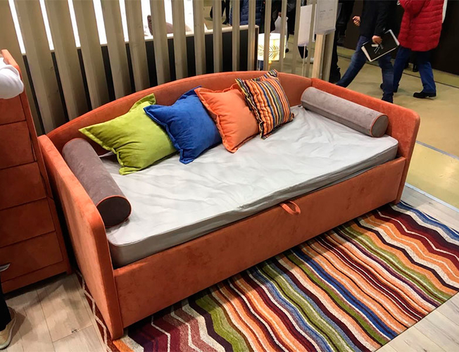 Кровать UNO с подъемным механизмом